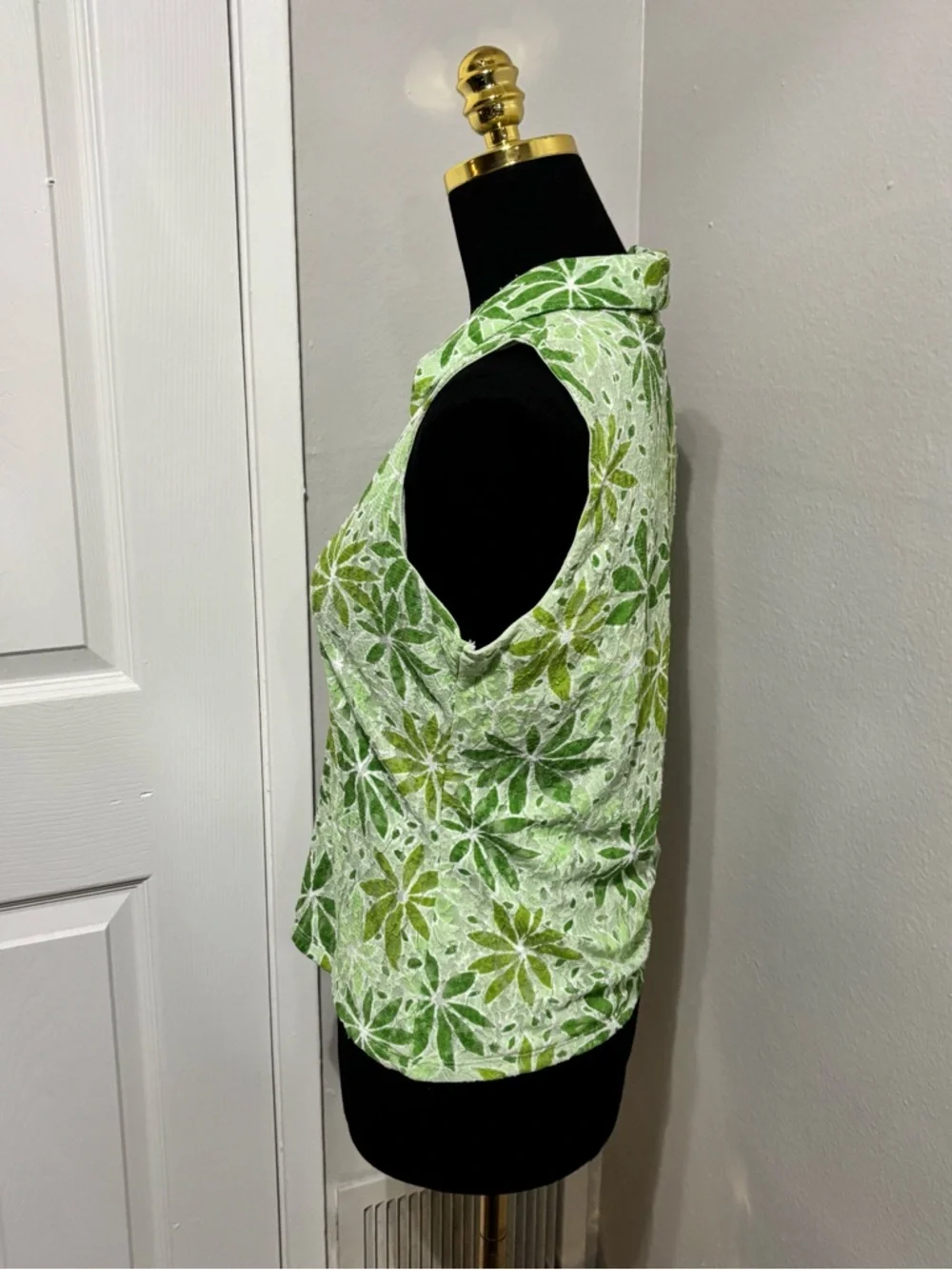 Key Lime Green Resortwear Spring Size Medium Top Summer - Picture 2 of 7